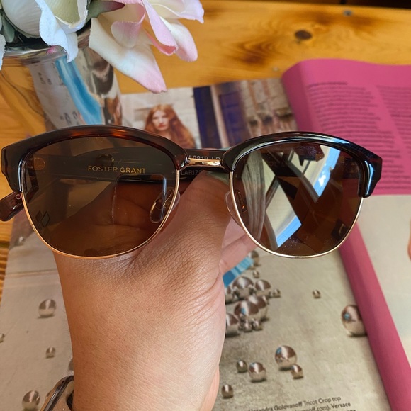Foster Grant Accessories - FOSTER GRANT SUNGLASSES🕶